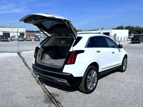 Certified 2025 Cadillac XT5 Premium Luxury w/ Technology Package AWD/4WD image 22