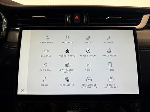 Used 2026 Jaguar F-PACE R-Dynamic S image 18