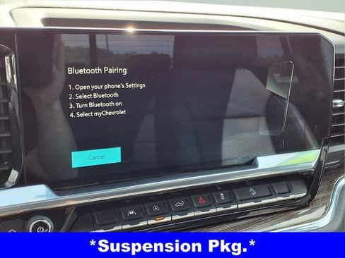 Used 2024 Chevrolet Silverado 1500 LT Trail Boss w/ Convenience Package II image 10