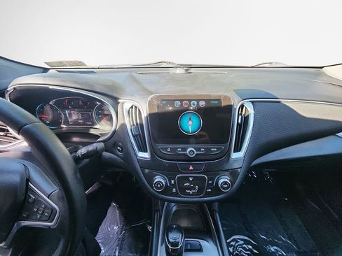 Certified 2017 Chevrolet Malibu LT FWD image 23