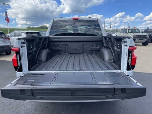 New 2025 Ford F150 Lightning Flash image 34