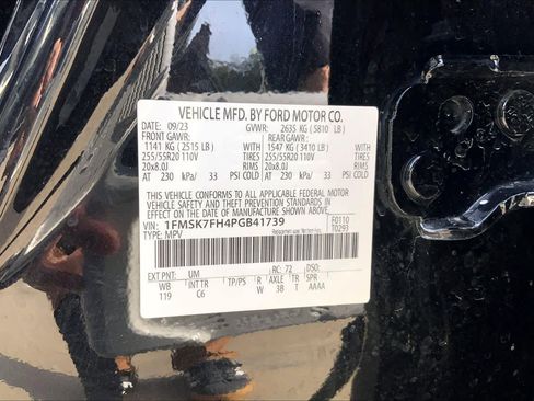 Used 2023 Ford Explorer Limited w/ Equipment Group 301A image 33