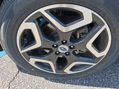 Used 2018 Subaru Crosstrek 2.0i Limited image 14