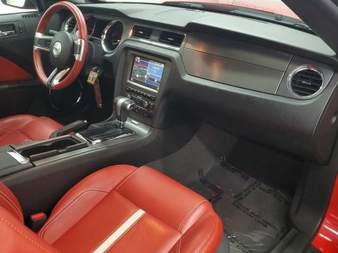 Used 2011 Ford Mustang GT Premium w/ Electronics Pkg image 11