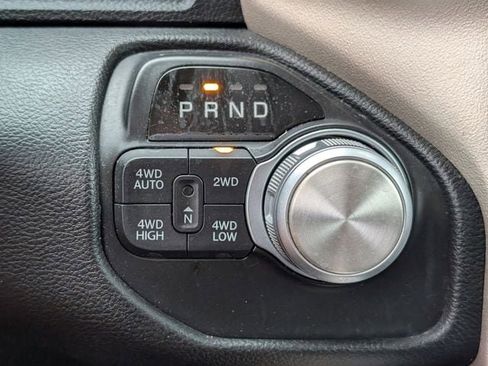 Used 2020 RAM 1500 Laramie AWD/4WD image 20