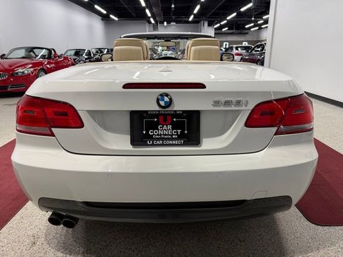 Used 2010 BMW 328i Convertible RWD image 13