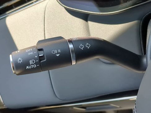 New 2025 Land Rover Range Rover Sport SV Edition Two image 28