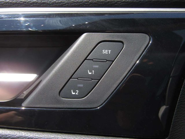 Used 2025 Mitsubishi Outlander SEL AWD/4WD image 26
