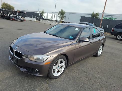 Used 2015 BMW 320i xDrive Sedan AWD/4WD image 1