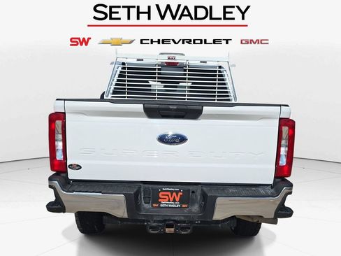 Used 2024 Ford F250 XLT w/ FX4 Off-Road Package AWD/4WD image 6