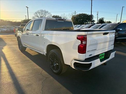 Used 2024 Chevrolet Silverado 1500 Custom image 10