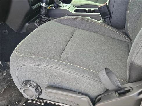 New 2026 Jeep Gladiator Sport image 4