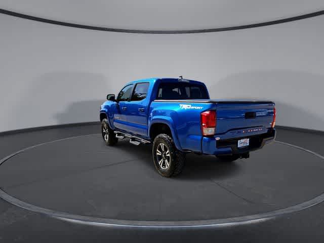 Used 2017 Toyota Tacoma TRD Sport w/ Tow Package RWD image 6