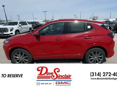 New 2026 Buick Encore GX Avenir w/ Avenir Convenience Package FWD image 5