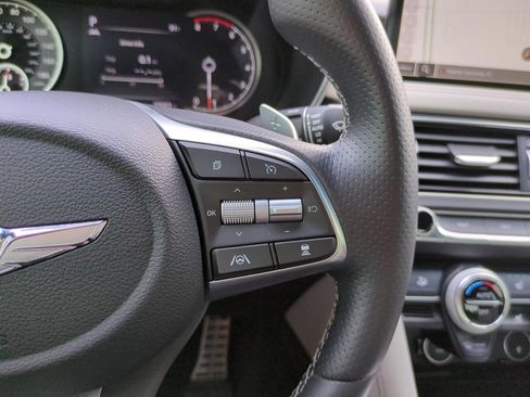 Used 2023 Genesis G70 2.0T w/ Sport Prestige Package RWD image 21