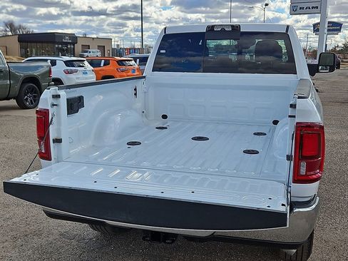 New 2026 RAM 2500 Tradesman AWD/4WD image 8