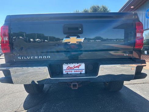 Used 2018 Chevrolet Silverado 1500 LT w/ LT Convenience Package AWD/4WD image 7