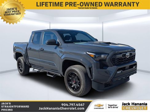 Used 2024 Toyota Tacoma TRD Sport image 1