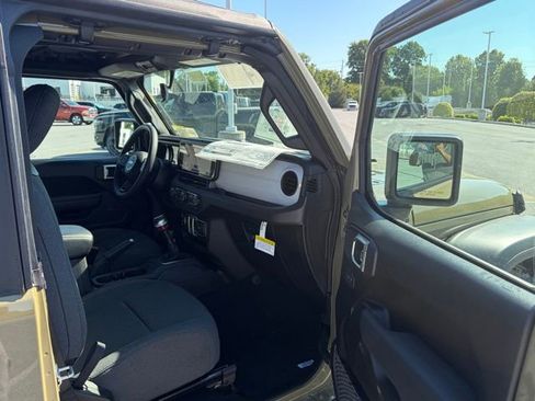 New 2026 Jeep Wrangler Sport AWD/4WD image 27