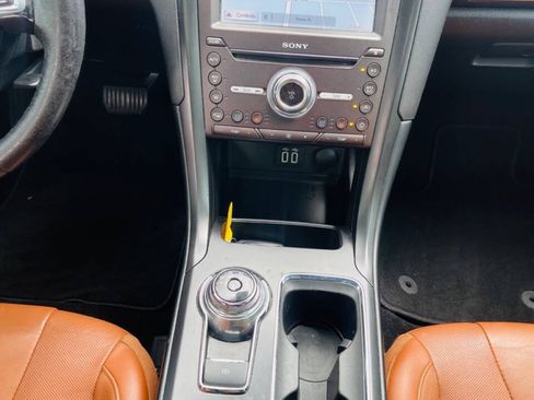 Used 2019 Ford Fusion Titanium FWD image 28