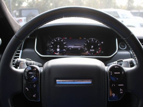 Used 2021 Land Rover Range Rover Autobiography image 31