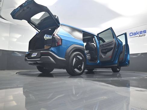 New 2026 Kia EV9 Wind AWD/4WD image 63