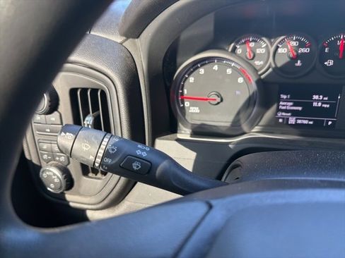 Used 2024 Chevrolet Silverado 2500 Custom w/ Custom Value Package image 45