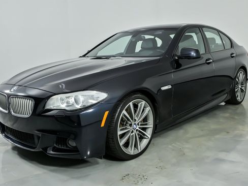 Used 2013 BMW 550i Sedan RWD image 5