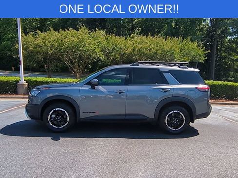 Used 2024 Nissan Pathfinder Rock Creek AWD/4WD image 2