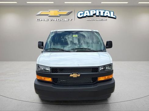 New 2026 Chevrolet Express 2500 RWD image 8