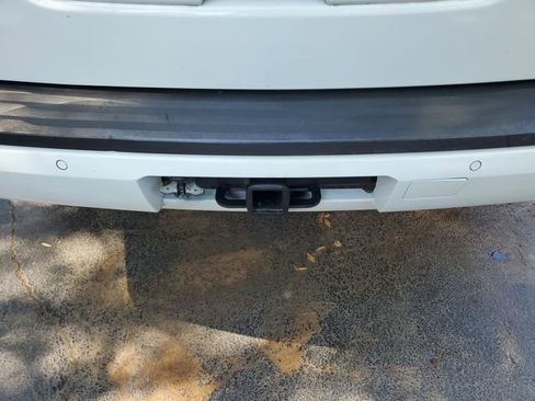 Used 2019 Chevrolet Tahoe LT AWD/4WD image 9