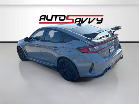 Used 2025 Honda Civic Type R image 5
