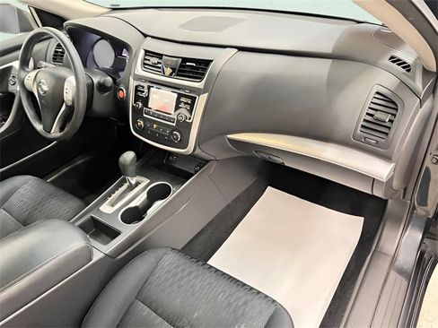 Used 2017 Nissan Altima 2.5 S w/ Power Driver Seat Package image 10