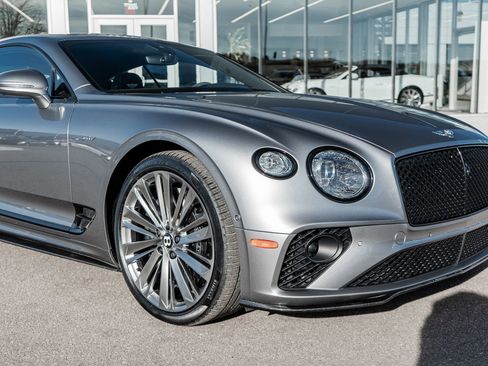 Used 2022 Bentley Continental GT Speed image 19