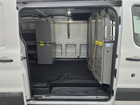 Used 2017 Ford Transit 250 148 Low Roof RWD image 15