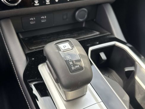 New 2026 Mitsubishi Outlander LE image 23