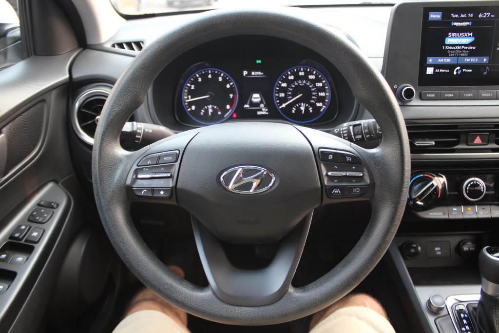 Used 2023 Hyundai Kona SEL w/ Cargo Package AWD/4WD image 14