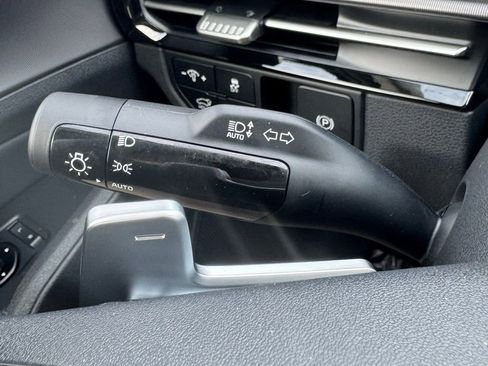 New 2026 Kia Sportage EX image 16