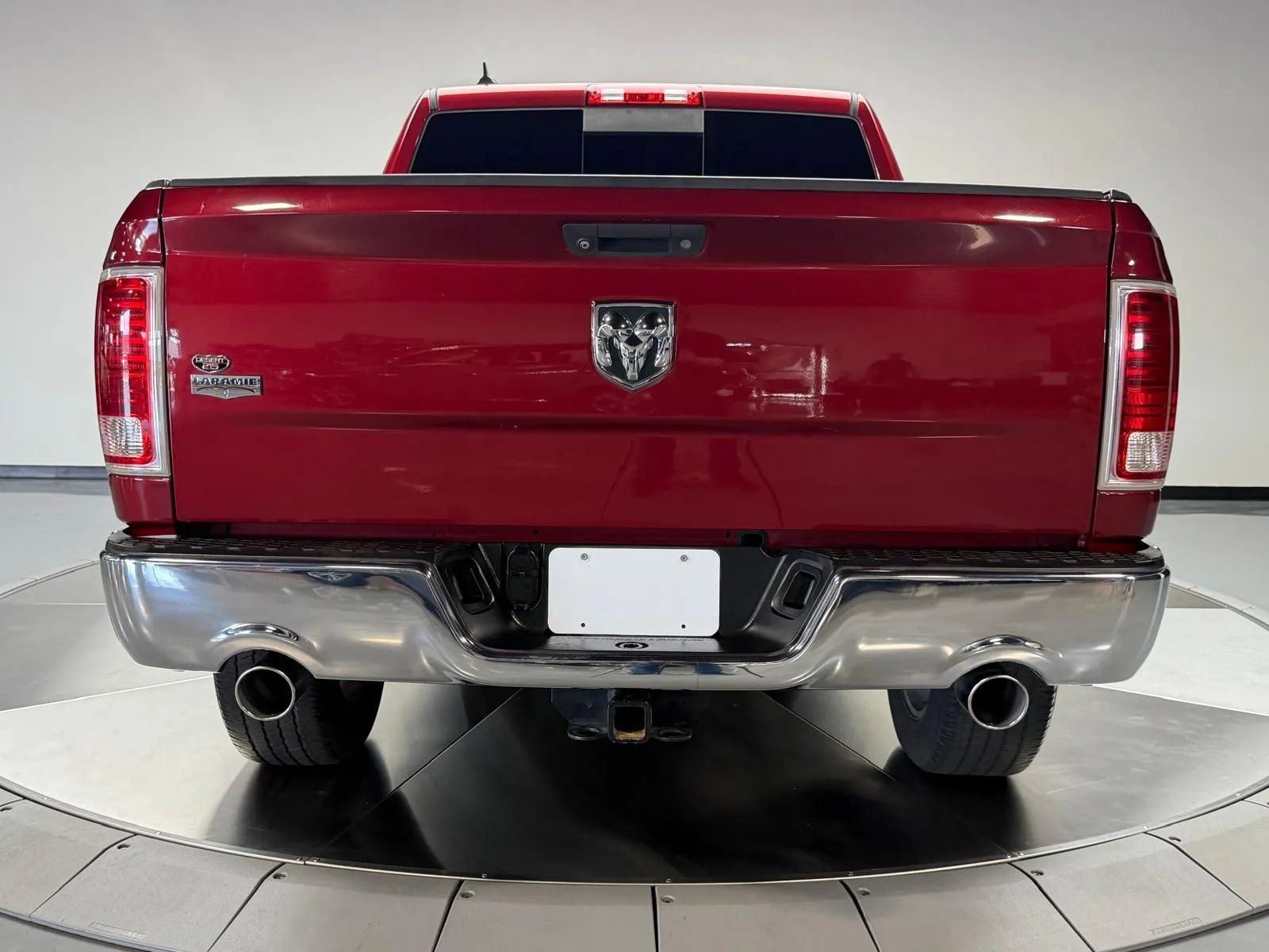 Used 2014 RAM 1500 Laramie RWD image 5
