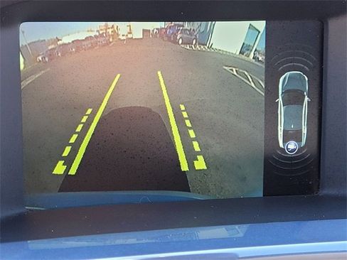 Used 2016 Volvo S60 T5 image 18