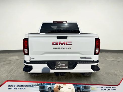 New 2025 GMC Sierra 1500 Elevation image 9