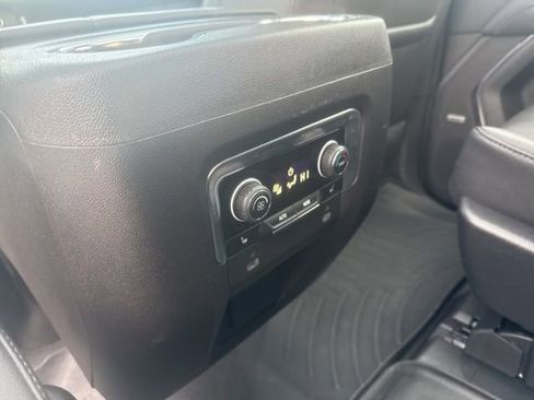 Used 2021 Chevrolet Tahoe Z71 w/ Z71 Off-Road Package image 19