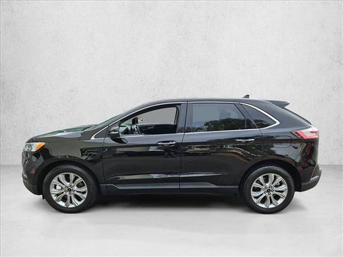 Used 2023 Ford Edge Titanium w/ Class II Trailer Tow Package image 9