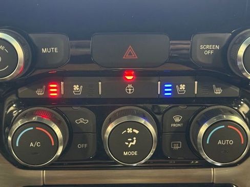 Used 2022 RAM 1500 Limited image 33