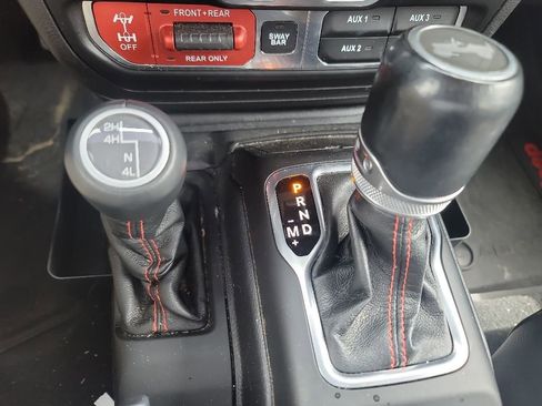 Used 2020 Jeep Wrangler Unlimited Rubicon AWD/4WD image 20
