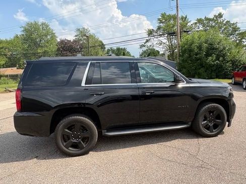 Used 2018 Chevrolet Tahoe LT w/ LT Midnight Edition AWD/4WD image 7