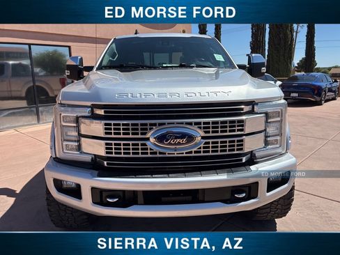 Used 2019 Ford F250 Platinum w/ Platinum Ultimate Package AWD/4WD image 12
