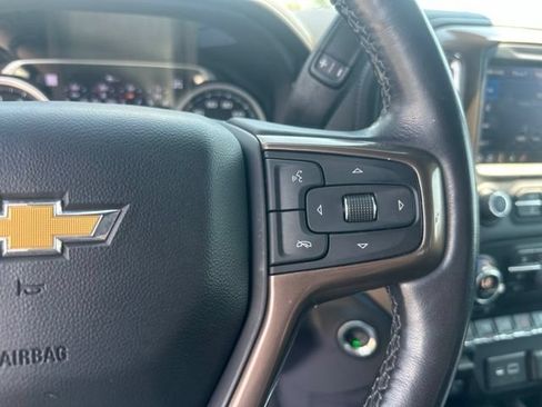 Used 2022 Chevrolet Silverado 1500 High Country w/ Technology Package AWD/4WD image 20