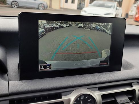 Used 2022 Lexus IS 300 AWD w/ Premium Package image 15