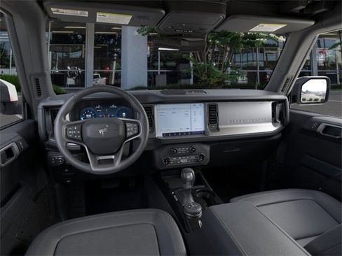 New 2026 Ford Bronco Outer Banks image 9